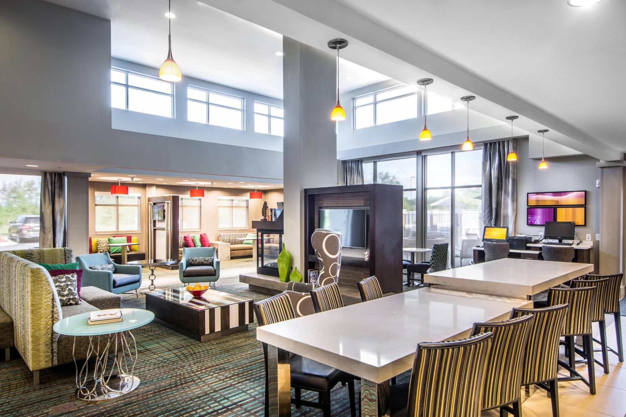By Marriott Savannah Airport Pooler